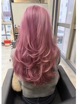 ペヴァ バイ シエンゴールド(PEVA by CIEN gold)&nbsp;ピンクカラー/レイヤーカット/ブリーチ#浜松駅#カラー#ブリーチ