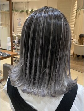 シエラ 心斎橋(CIERA.) CIERA.バレイヤージュ×外ハネMIDI
