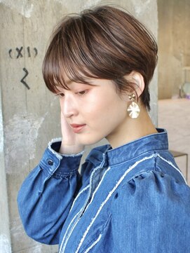 ロビー 表参道(ROBBY) 耳掛けマッシュショート／大人ショート／表参道／40代50代