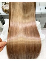 エリーツ 表参道(elyts)&nbsp;髪質改善トリートメント×パールミルクティー