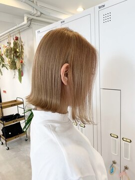 ピヨン 心斎橋(piLLon) ミルクティーベージュ