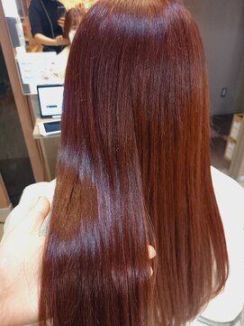 ヘアリゾートユア 新大久保店(hair resort YuA) ピンクカラー