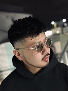 ザ フェイダーズ(The Faderz) 波巻きパーマスパイラルパーマツイストパーマメンズパーマカット