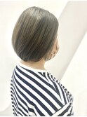 白髪を活かしたハイライトカラー