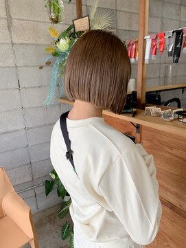 テーラー(tailor) ミニボブ