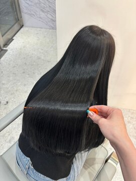 ジーナ 札幌(Zina) 美髪*エアリーロング*ブルーブラック*髪質改善