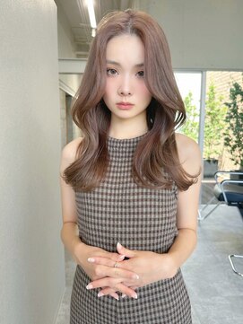 シーク 天神(SEEK) 松尾菫菜/韓国風レイヤーカット/ベージュカラー/ブリーチ