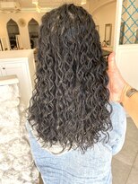 アンジュベイナハ (Ange Bay NAHA)&nbsp;ロング×ツイストスパイラルパーマ