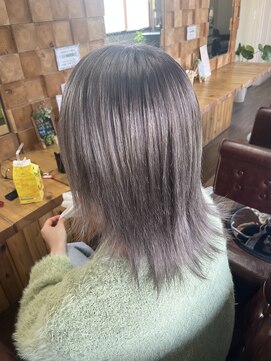 ルーキス(LUCIS) グレージュカラー