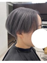 プライズ 表参道原宿店(prize)&nbsp;刈り上げショートグレーシルバーケアブリーチアディクシーカラー