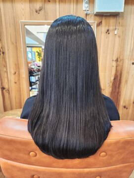 エルムトウキョウ(ELM Tokyo) 縮毛矯正と髪質改善トリートメントでサラ艶☆