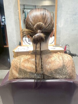 アフィナー(Afinar) 【横浜/横浜駅】レイヤーカット/髪質改善/ダブルカラー/エクステ