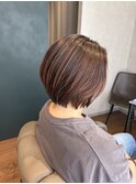 ショートボブ
