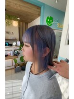 アースオーセンティック 大分下郡店(EARTH Authentic) グレーシルバー×ブルーインナーカラー