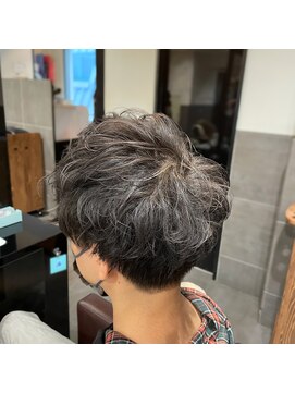 ネオリーブ シュシュ 神保町店(Neolive susu) 緩めマッシュ ツイストスパイラル