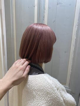 アメリエギャルソン 岩槻店(amelie et garcon) ボブ×ペールピンク【ブリーチ2~3回】