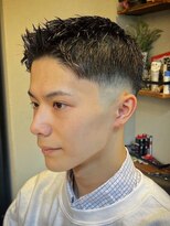 ビンゴ(BINGO)&nbsp;1124黒髪アッシュブラックアップバング束間ツーブロック刈り上げ