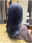 ブルーブラック