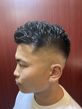 ヒロギンザ 新橋日比谷口店(HIRO GINZA) スキンフェード/ツーブロックマッシュ/ハイライト/束感/波巻き