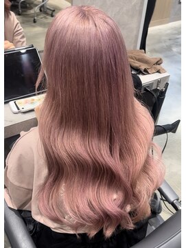 ユーフォリア 新宿通り(Euphoria) 10代２０代/ホワイトピンク