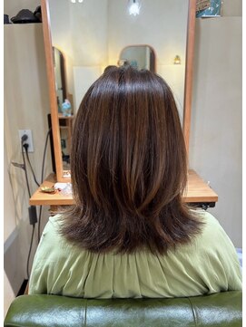 オーストヘアー リュウール(Aust hair Lueur) レイヤーボブ