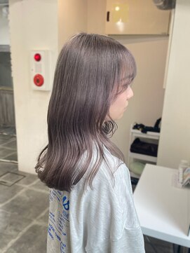 リアン バイ キートス(Lien by kiitos) ピンクグレージュ/くびれヘア/ワンホンヘア/夏カラー/ハイトーン