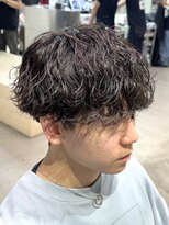 レタッチ バイ フィフス 天神大名(RETOUCH by fifth)&nbsp;波巻きパーマツイストスパイラルパーマメンズマッシュウルフ韓国