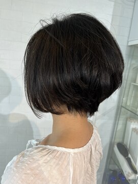 エフジェイメイド(F.J.MADE.) ショートボブ