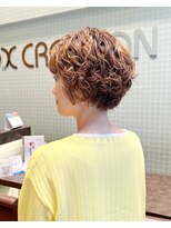 オックスクリエーション OX CREATION 桃山 ショートボブ/パーマスタイル
