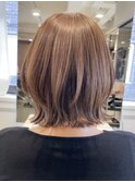 くびれボブレディースショートレイヤースタイルベージュ横浜西口