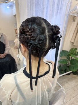 ヘアメイクアンドセットサロン リッコ(Hair make&set salon Ricco) タイトツイン