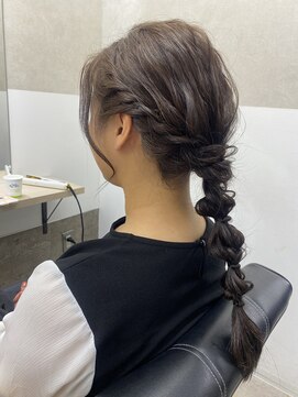 ジゼル 小倉(GiseL) ヘアアレンジ かじ