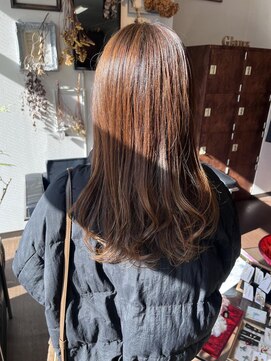 グランツヘアー(Glanz hair) 透け感アッシュ