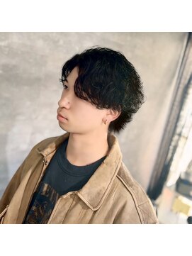 アノ(Ano.) 大分シャドウパーマメンズマッシュ波巻きパーマツイストパーマ