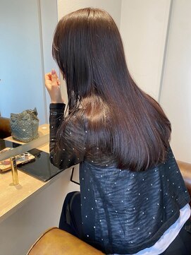 ミュール(Mule) 美髪矯正シアーベージュロングヘア似合わせカットブリーチなし