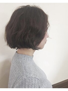 ミチタ(michita) ラフなツイストカールのくしゅっとボブ【michita】