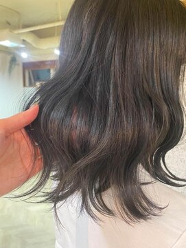 ユッカ エコル 塚口(YUCCA ekolu) ekolu style 377/透明感グレージュ/艶髪ウェーブ