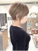《30代40代》白髪ぼかしハイライト×前下がりボブ【イケダ】