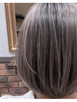 オフザリップヘアー(off the Lip hair) シャドールーツ