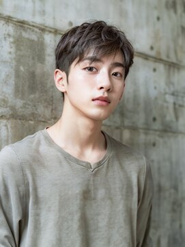 カンゴール サロン トウキョウ セントラル 原宿(KANGOL SALON TOKYO CENTRAL) 【KANGOL】センターパート パーマ 韓国 ウルフ マッシュ カラー