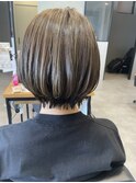 グリーンベージュショートボブ艶髪20代30代アッシュカラー