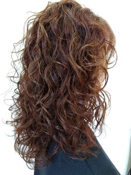 シンシア(CYNTHIA) カット＋パーマ＋トリートメント