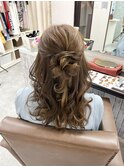 ハーフアップ