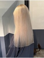 ステップボーンカットオオサカ(STEP BONE CUT OSAKA Via TICK-TOCK)&nbsp;【ステップボーンカット】ブロンドヘア