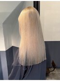 【ステップボーンカット】ブロンドヘア