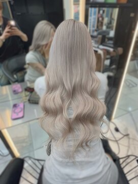 ラピス 渋谷本店(Lapis) ホワイトカラー/レイヤーカット/髪質改善/エクステ/バイカルテ