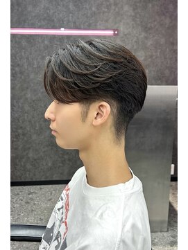 スライバイリアオオサカ(Sly By Ria OSAKA) ~センターパート~【大阪】【梅田】