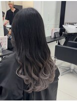 アライブ ハラジュク(ALIVE harajuku)&nbsp;【ALIVE 夕貴】シルバーグラデーションカラー