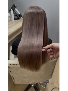 リティー バイ ジルブラン(Lity by JILBLAN) レイヤーカット/ハイライトカラー/イルミナカラー[鹿児島中央駅]