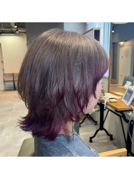 ビスイル 秋葉原店(Vis ill) デザインカラーポイント裾カラーウルフカット